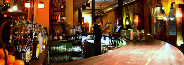 Guru Café & Cocktail Bar